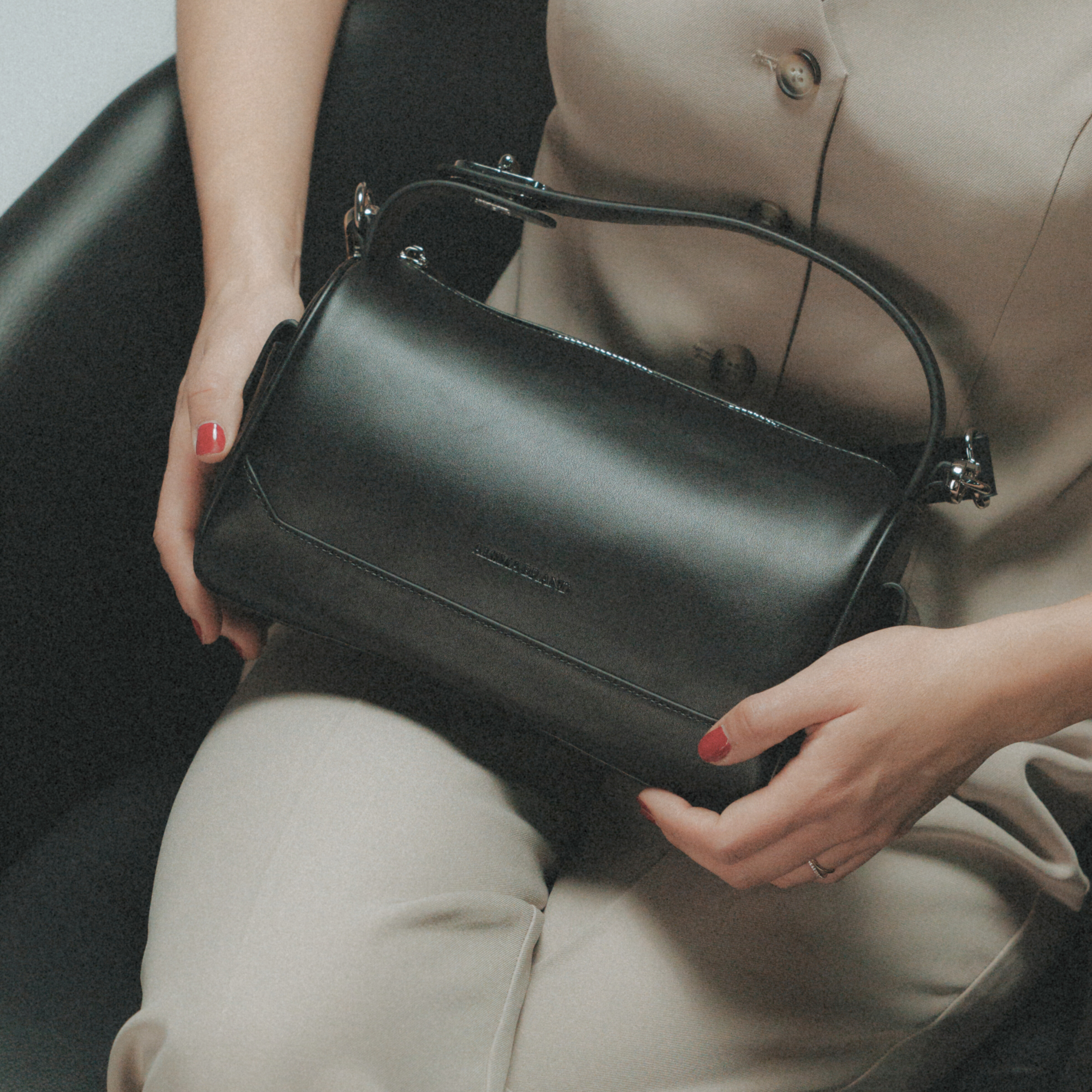 BOLSO VIÑA NEGRO